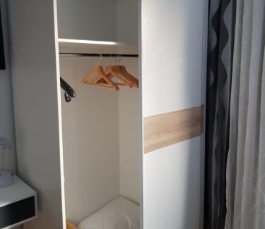 Moersenbroich Apartamento | Neues, ruhiges Apartment Nordic in Düsseldorf-Nord