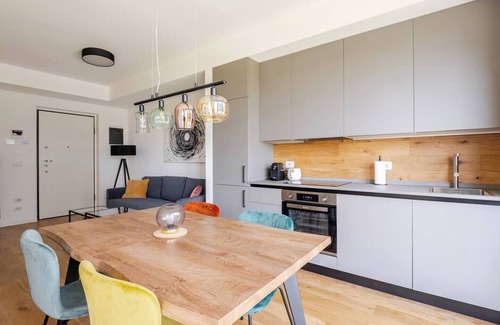 Lambrate Casa | Neues Stilvolles Apartment mit Großem Balkon und Toller Aussicht in Mailand-wifi