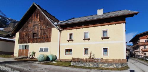 Dorfgastein Casa | Neufangbauer, Familie Sabine und Peter Hauser