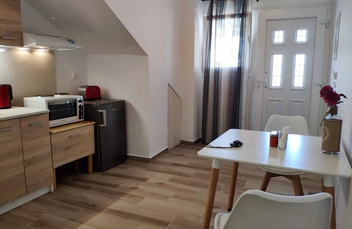 Pilalimata Apartamento | Nuevo estudio moderno junto al mar.