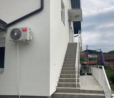 Gornji Milanovac Apartamento | Nevade apartman