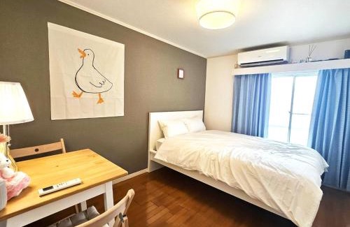 Okubo Apartamento | New!편의점10초#신주쿠2분#신오쿠보역5분#12평#최대3명#부엌침실#나리타공항50분#러블리아파트#고급매트리스