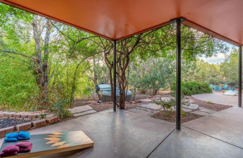 West Sedona Villa | NEW! 1 Acre West Sedona Estate Spa Game Room Stunning View Direct Trail Access!