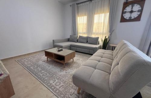 Dubai Apartamento | New 1BED Apartment in Remraam, Dubai Land, Motor city, Damac hills, Mudoon area