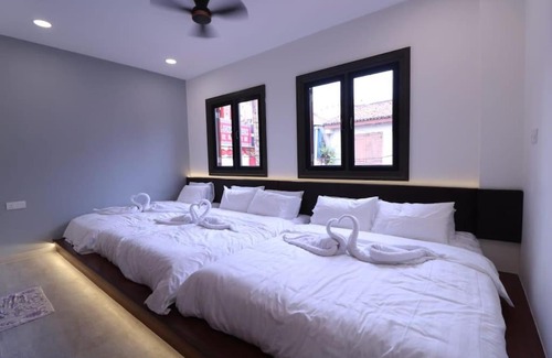 Jonker Walk Casa | New! 1min to JonkerStreet Melaka loft 4BR 11 PAX