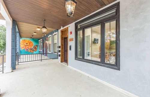 North Philadelphia West Apartamento | New 2/2 Across from Fairmount Park | 10 Mins to DT