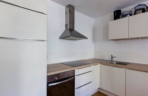 Brides-les-Bains Apartamento | Apartamento nuevo 2* en el centro de Brides-les-Bains con terraza y garaje