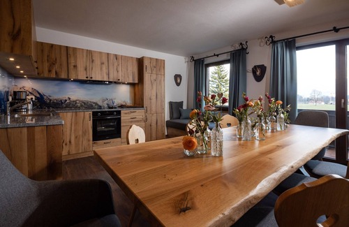 Bischofswiesen Apartamento | New 2 Herzblatt for 1-8 persons, approx. 85 m²