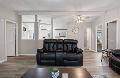 Rocky Mount Casa | New! 2 Homes-Firepit, Hot Tub, Huge Yard and Dock