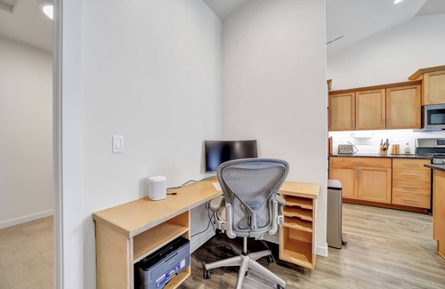 Twin Falls Casa | New 2 level Twin Falls Home, 2 masters!