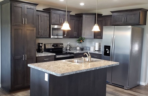 Ozark Casa | New 2021 home 3 BR, PEACEFUL GETAWAY Ozark
