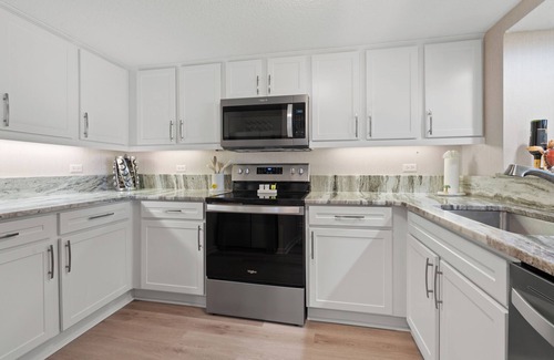 Briarcliffe Acres Condominio | New 2025! Beautifully Decorated, Remodeled Kitchen & Baths, King/Queen/Queen!