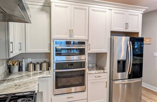 Cape Charles Casa | New 2025 Luxury Waterfront Retreat w/Private Beach, Views & Mesmerizing Sunsets!