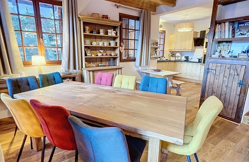 Villard-Reculas Chalet De Esquí | NEW 2025 Mountain chalet combining authentic charm and modern comfort!