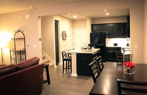 Cedar Park Casa | NUEVO 2BR Austin Home, cómodo, cómodo, central, Homie