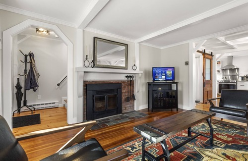 Rockport Cabaña | NEW 2BR Home Minutes to Downtown Rockport+Beach!