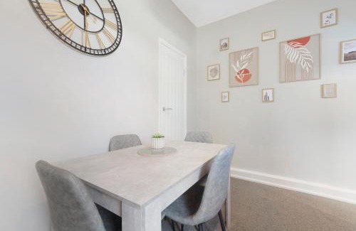 Darlington Casa | NEW! 2BR in Darlington