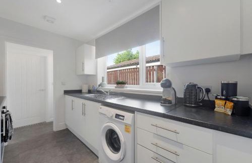 Darlington Casa | NEW! 2BR in Darlington