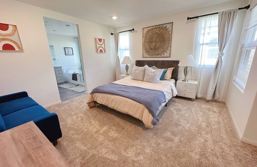 Chino Casa | New 3 bd/2.5 ba single family