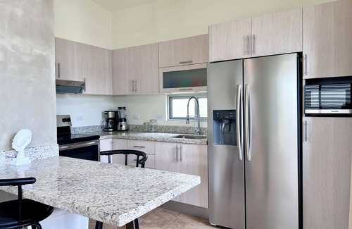 Tamarindo Casa | New 3 bed, 3 bath Home + Pool near Beaches