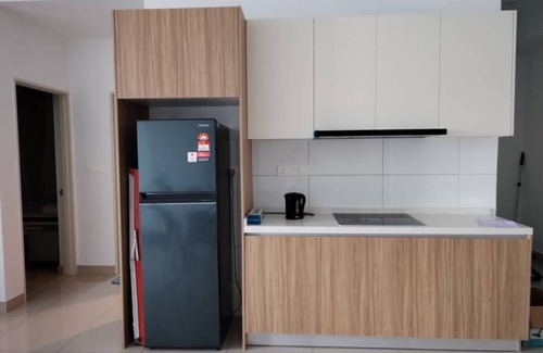 Kampung Haji Abdullah Hukum Condominio | New 3-bedroom condo with 600 sq ft terrace viewing Kuala Lumpur City,
