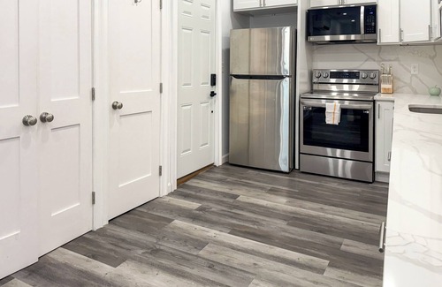 Columbus Park - Andrew Square Casa | New 3 beds in Southie! W/D in unit.