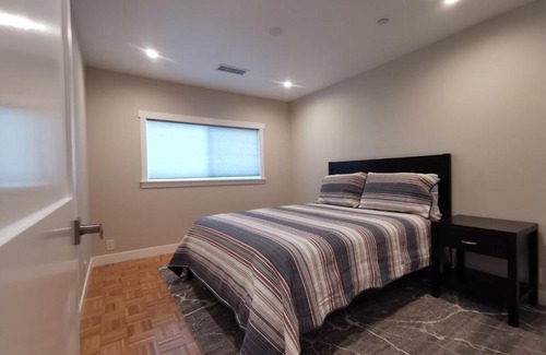 Saranap Casa | New 3-BR guesthouse with free parking on prem