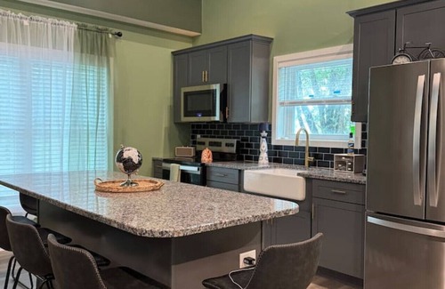 Lincoln Casa | New 3‑BR Ranch by DE Turf & Beaches