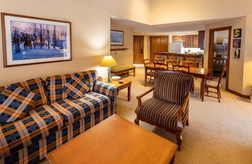 Snowbird Condominio | NEW! 3323 - Two Bedroom Standard Powderhorn Lodge