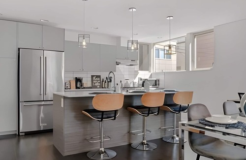 West Queen Anne Casa | NEW! 3BR Great Location Queen Anne W/Rooftop