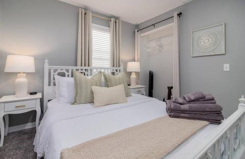 Hazel Park Apartamento | New! 3BR I 2BA Home in the Vibrant City of Hazel Park