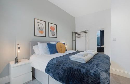 Sunderland Casa | NEW! 3BR in James Street