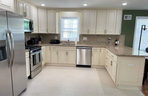 Newark Casa | NEW! 3BR Modern & Comfy Newark Unit