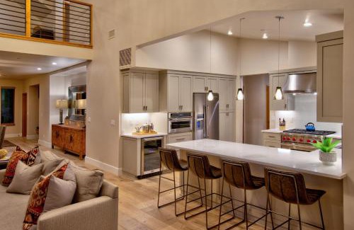 Truckee Casa | NEW 4BD Residence in the Signature Home Collection at Old Greenwood!