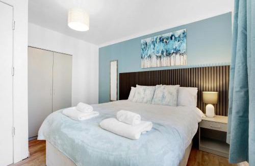 Peterlee Casa | NEW! 4BR in Stafford Place