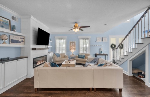 Hobe Sound Casa | NEW! 50% discount Jan. monthly rental. Close to Beach, Golfing, Shopping, Dining