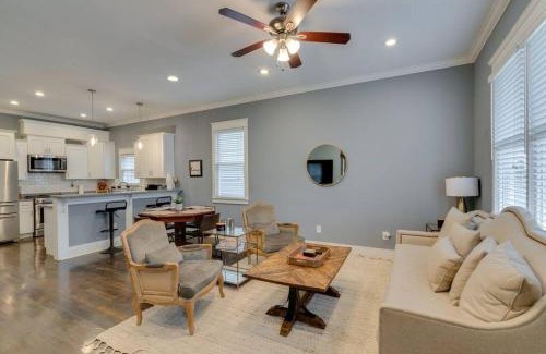 The Nations Casa | NEW 7 mins to Broadway Sleeps 8