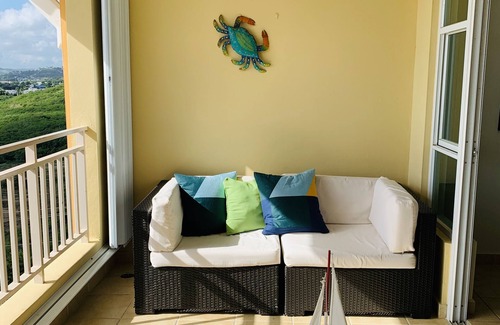 Sardinera Condominio | Sub-Penthouse, Ocean & City Views! Tarifa especial para mayo de 2018!