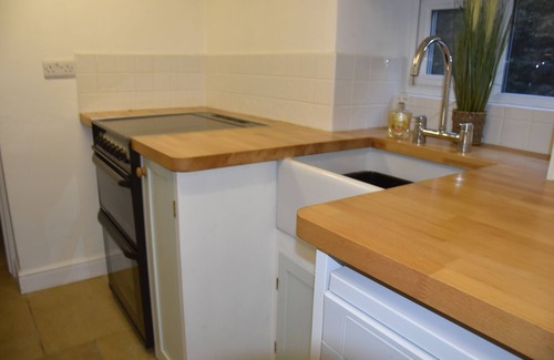 Feetham Cabaña | NEW~A cottage with commanding views over the Dale