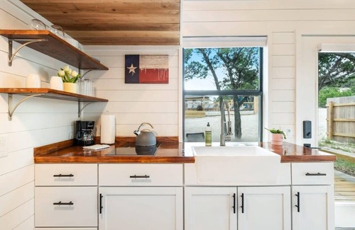Dripping Springs Cabina | NEW Adorable & Cozy Tiny House #2 @Infinity Ranch