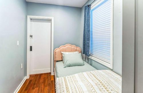 Jeffersonville - Clarksville Casa | New Albany Home near Louisville