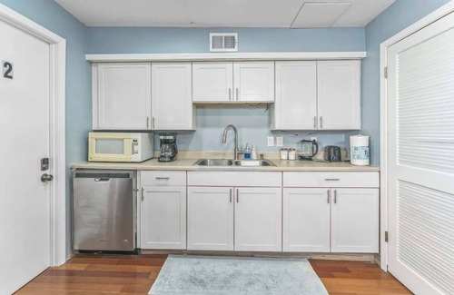New Albany Casa | New Albany Home near Louisville