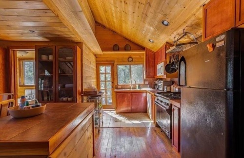 Pauma Valley Cabina | NEW! Almost Heaven Cabin - A Healthful & Relaxing Retreat