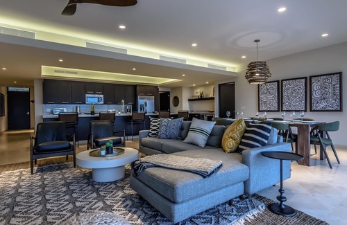 Libertad Condominio | ¡NUEVO! Increíble vista al mar con 10-15 minutos a pie del centro de San Lucas.