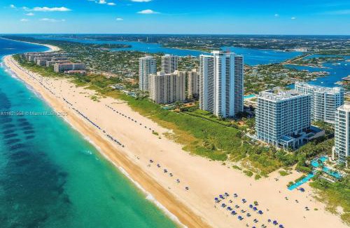 Singer Island Casa | NEW Amrit Resort Oceanview Retreat