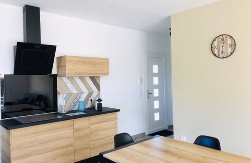 Le Teich Casa | Casa nueva y funcional.