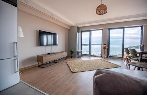 Kabatas Apartamento | New and Modern Flat with Sea View