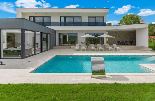 Kringa Cabaña | Villa increible en Kringa, Croacia con piscina