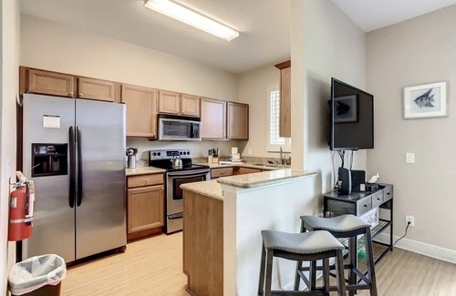 Regal Palms Casa | NEW! Anna’s Stunning Townhome in Regal Palms Resort Near Disney