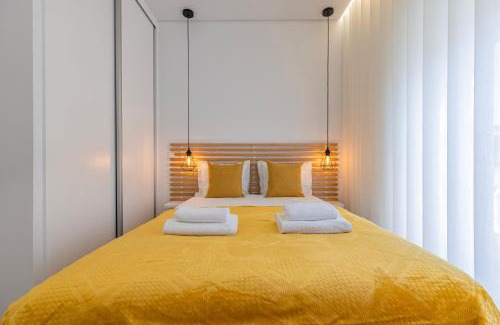 Parque das Nacoes Apartamento | New Apartment by the Metro IV